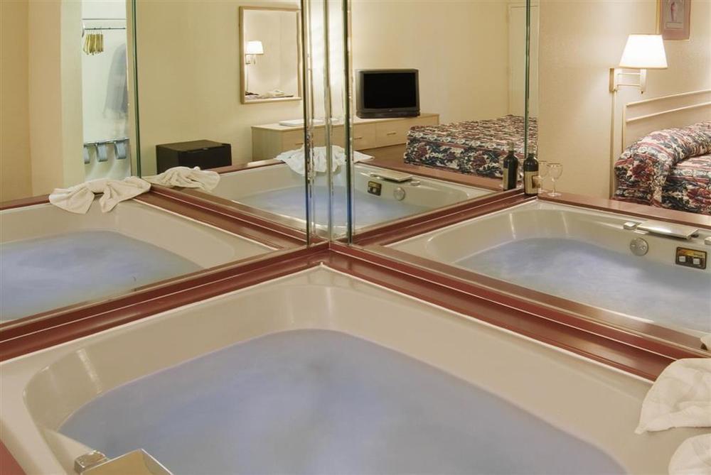 Econo Lodge Гейнсвил Стая снимка
