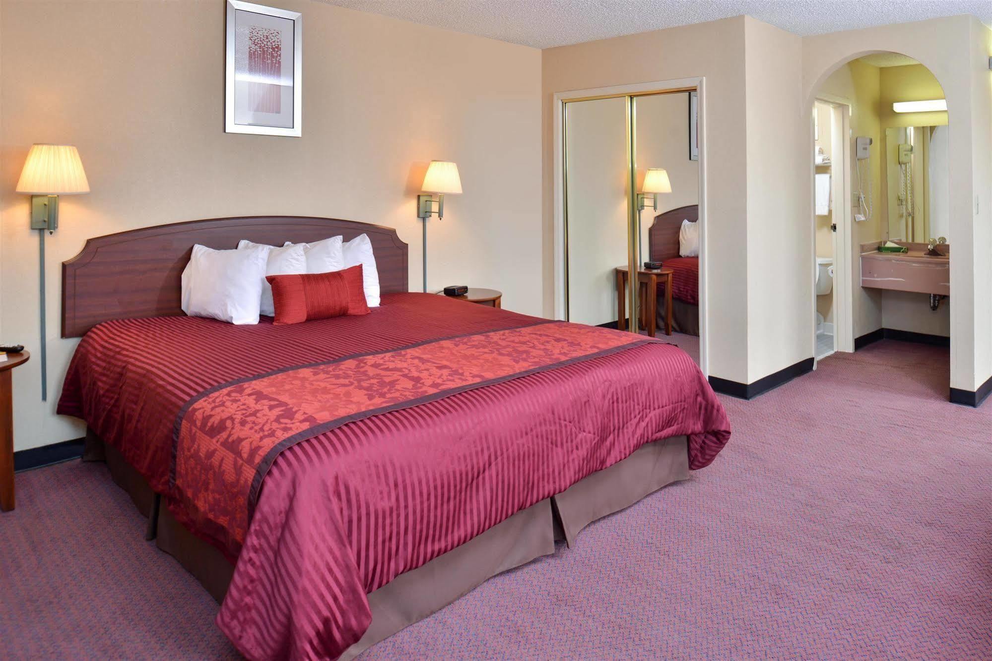 Econo Lodge Гейнсвил Екстериор снимка